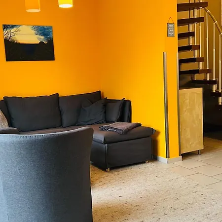 Leuchtturmstrasse Haus 28 Nur 150 M Vom Entfernt